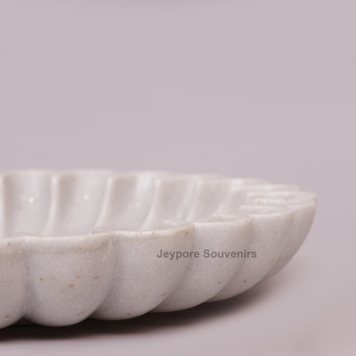 White Marble Flower Bowl with Scalloped Fluted Edges