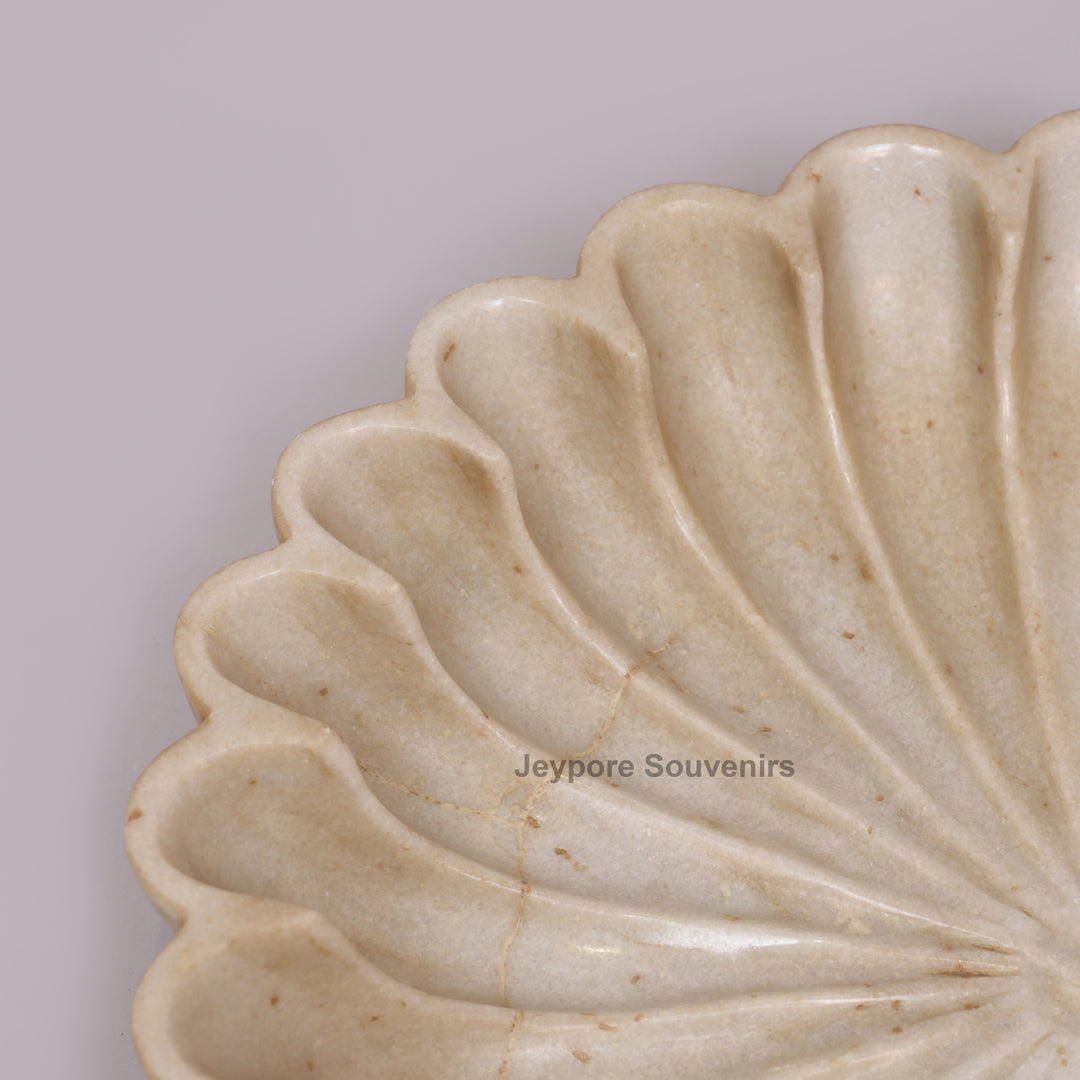 Hand-Carved White Marble Lotus Bowl with Scalloped Petal Design