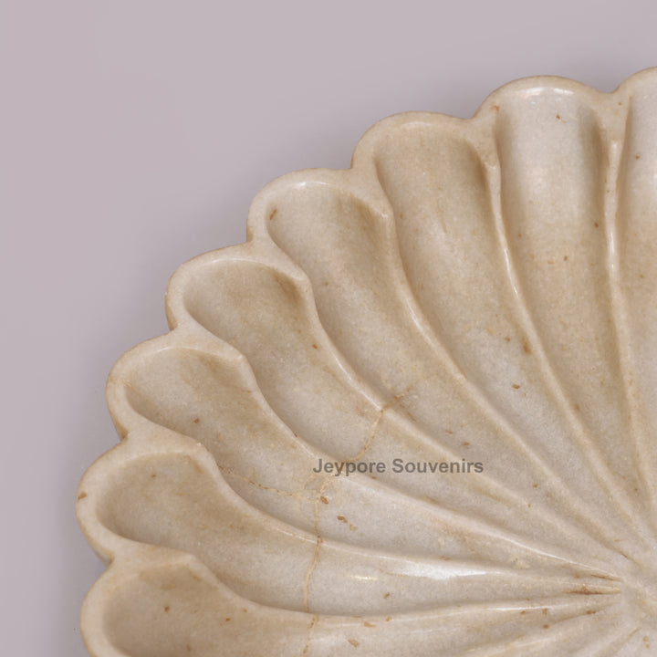 Hand-Carved White Marble Lotus Bowl with Scalloped Petal Design