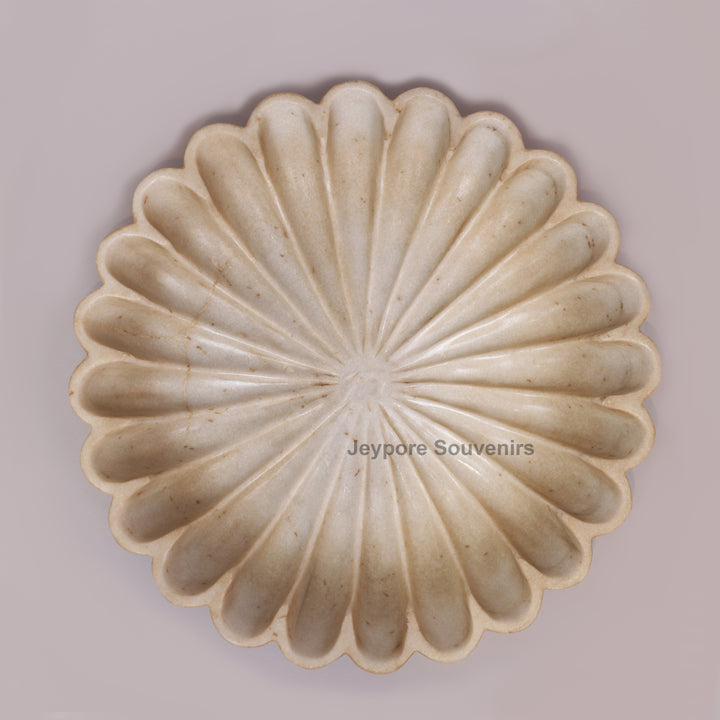 Hand-Carved White Marble Lotus Bowl with Scalloped Petal Design