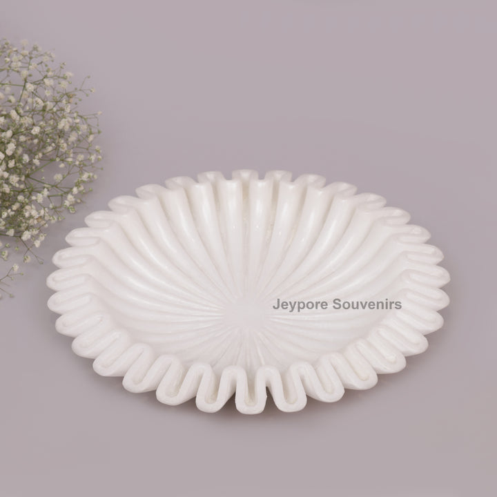 Handcrafted White Marble Ruffle Bowl with Scalloped Fluted Edge