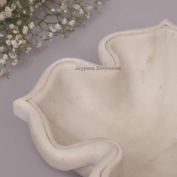White Marble Decorative Lotus Design Bowl with Open Flower Shaped
