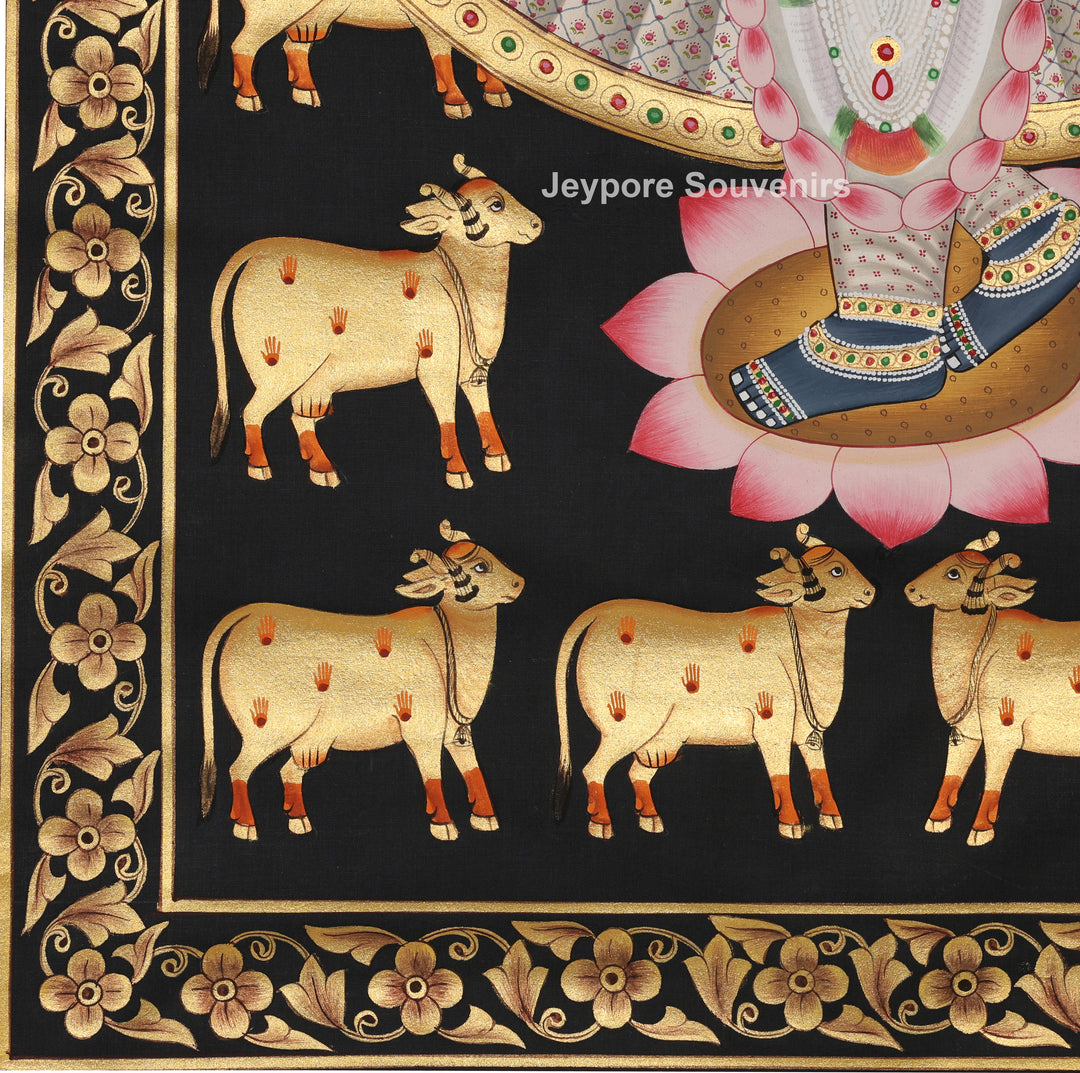 Shrinathji Featuring Sacred Cow - Pichwai