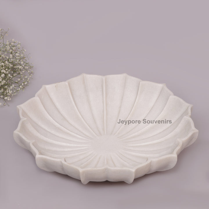 Handcrafted White Marble Lotus Bowl with Fluted Petal Design
