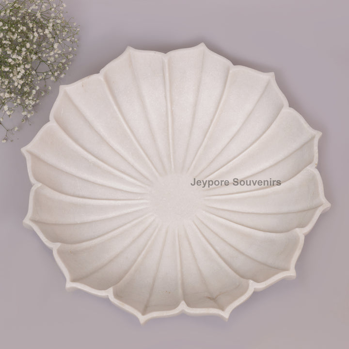 Handcrafted White Marble Lotus Bowl with Fluted Petal Design