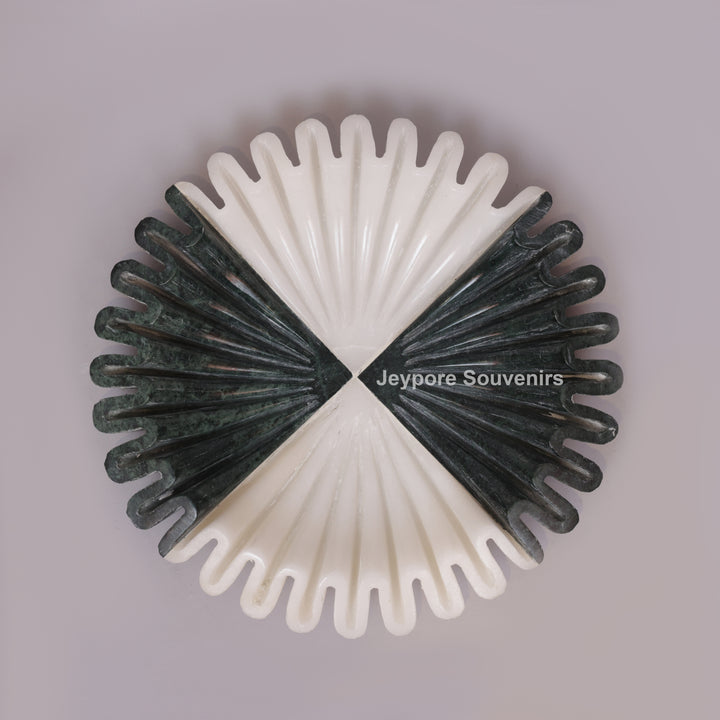Handcrafted Black &amp; White Marble Ruffle Bowl