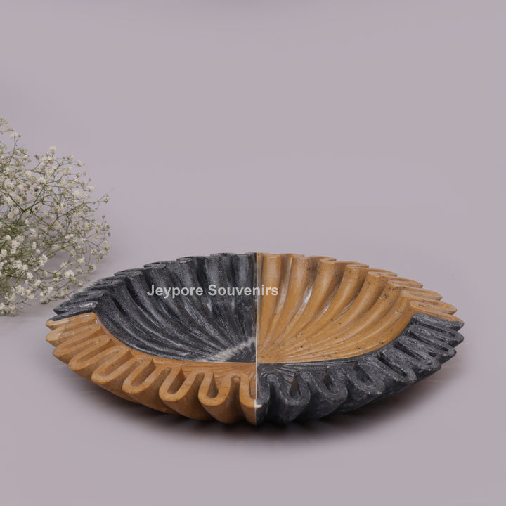 Handcrafted Black &amp; Brown Marble Ruffled Decorative Bowl