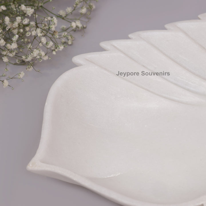 Handcrafted White Marble Leaf-Shaped Decorative Tray Bowl with Stem Handle