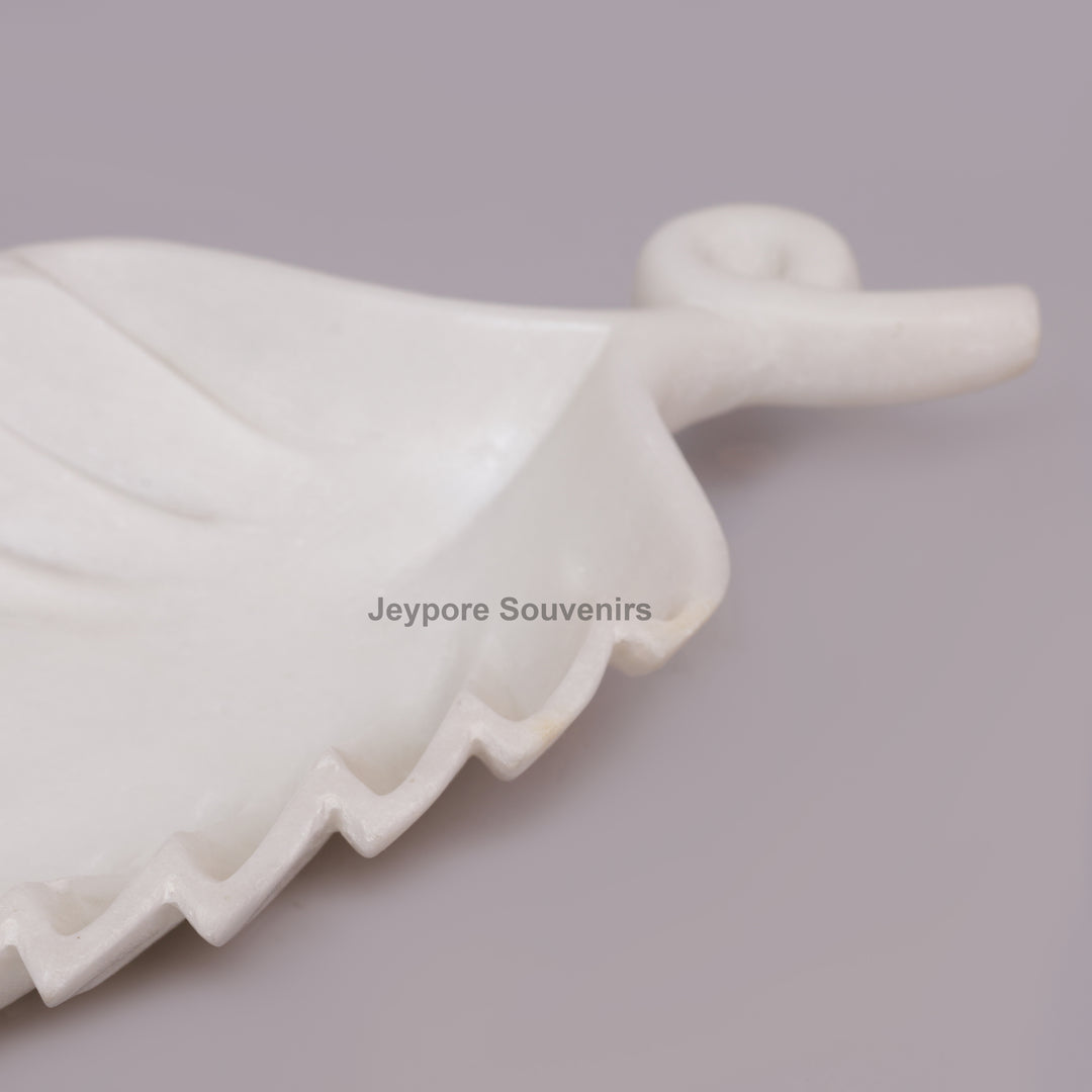 Handcrafted White Marble Leaf-Shaped Decorative Tray Bowl with Stem Handle