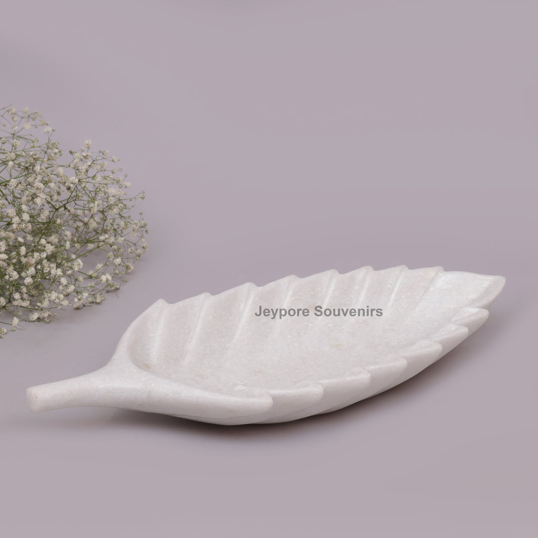 White Marble Leaf-Shaped Decorative Tray Bowl