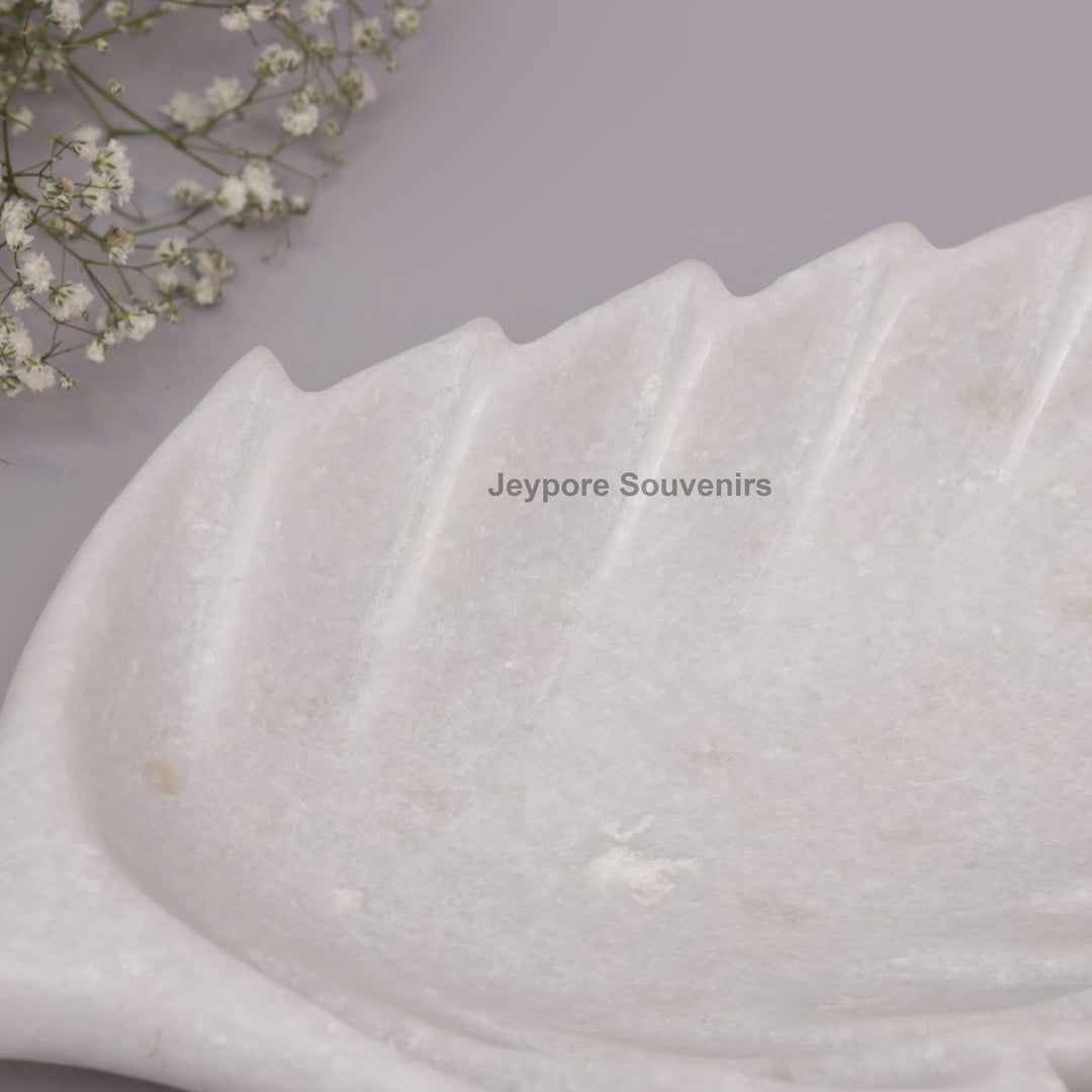 White Marble Leaf-Shaped Decorative Tray Bowl