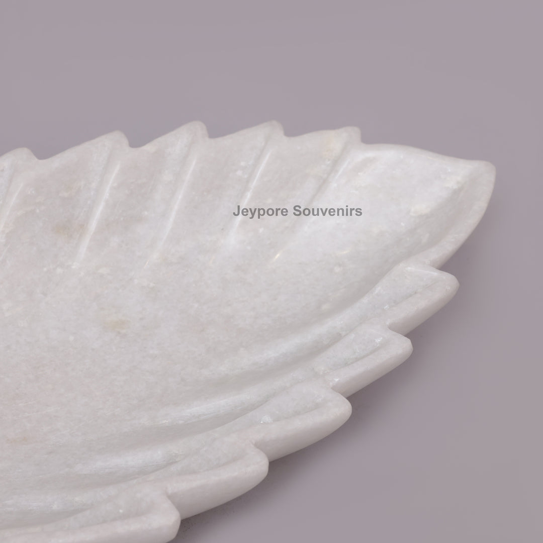 White Marble Leaf-Shaped Decorative Tray Bowl