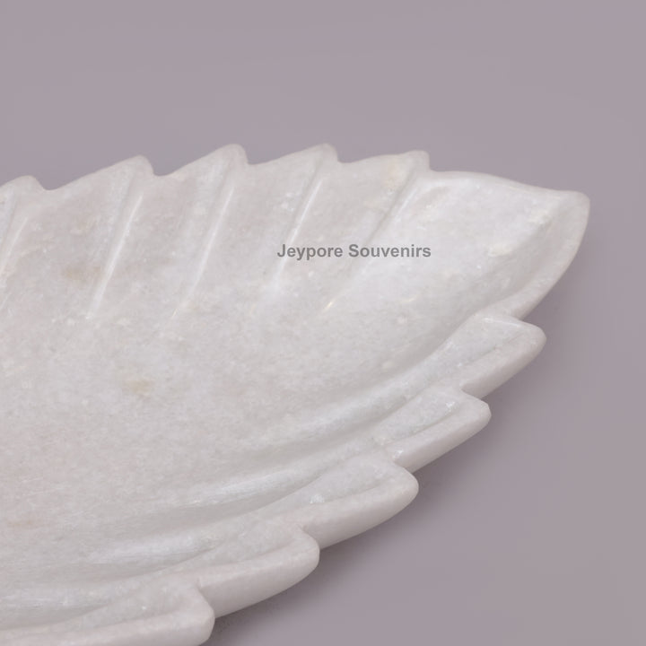 White Marble Leaf-Shaped Decorative Tray Bowl