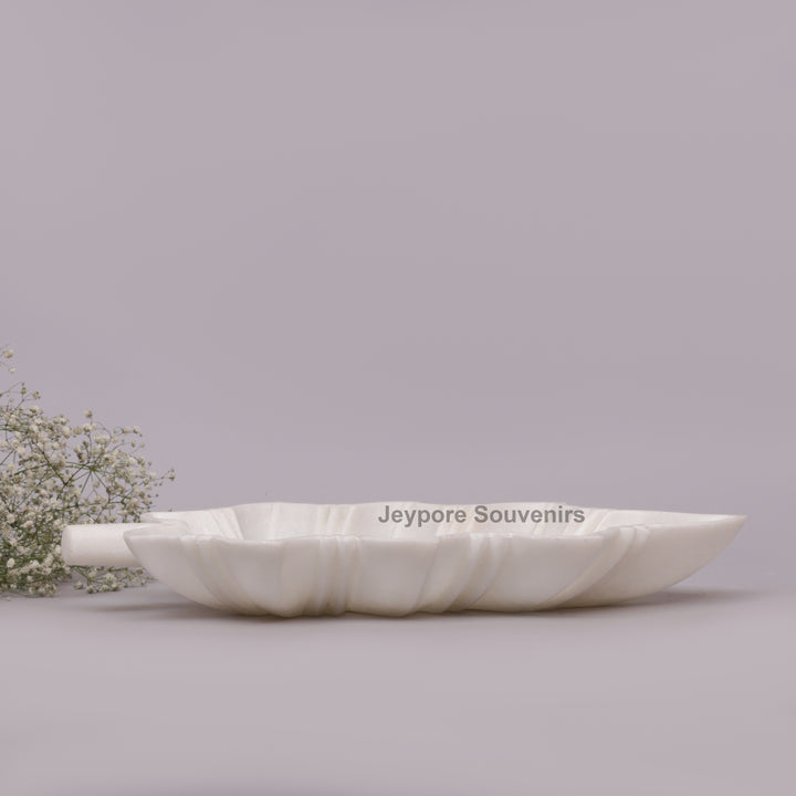 Hand-Carved White Marble Leaf-Shaped Tray Bowl