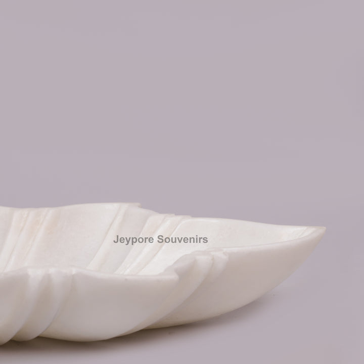 Hand-Carved White Marble Leaf-Shaped Tray Bowl