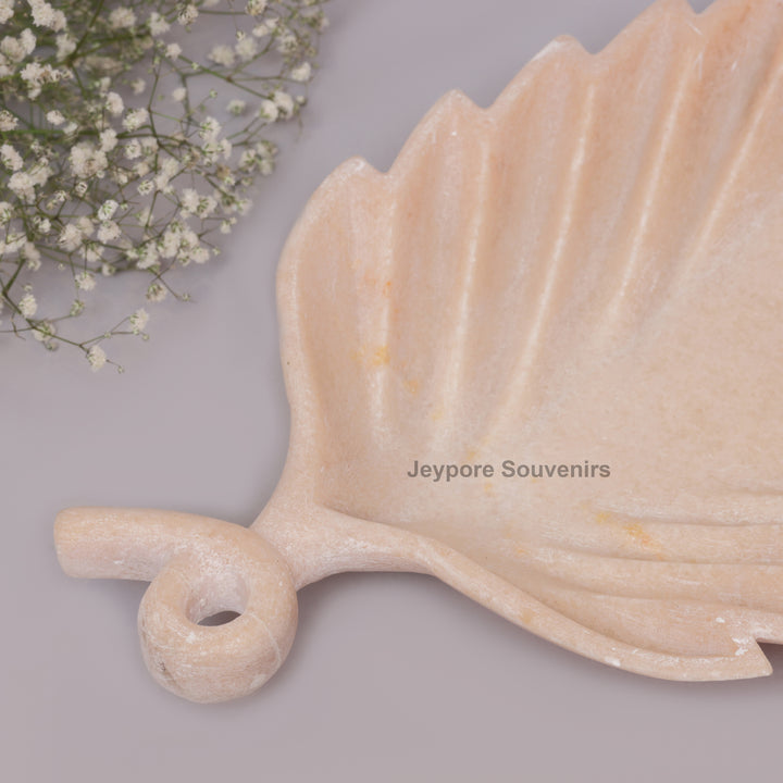 Light Pink Marble Leaf-Shaped Decorative Tray Bowl