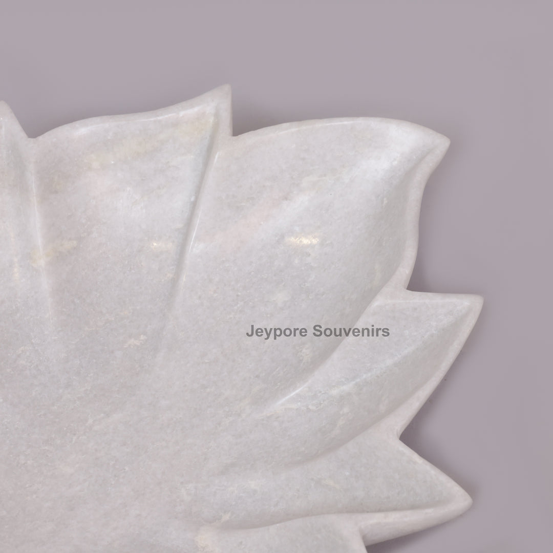 Handcrafted White Marble Leaf-Shaped Decorative Urli Bowl