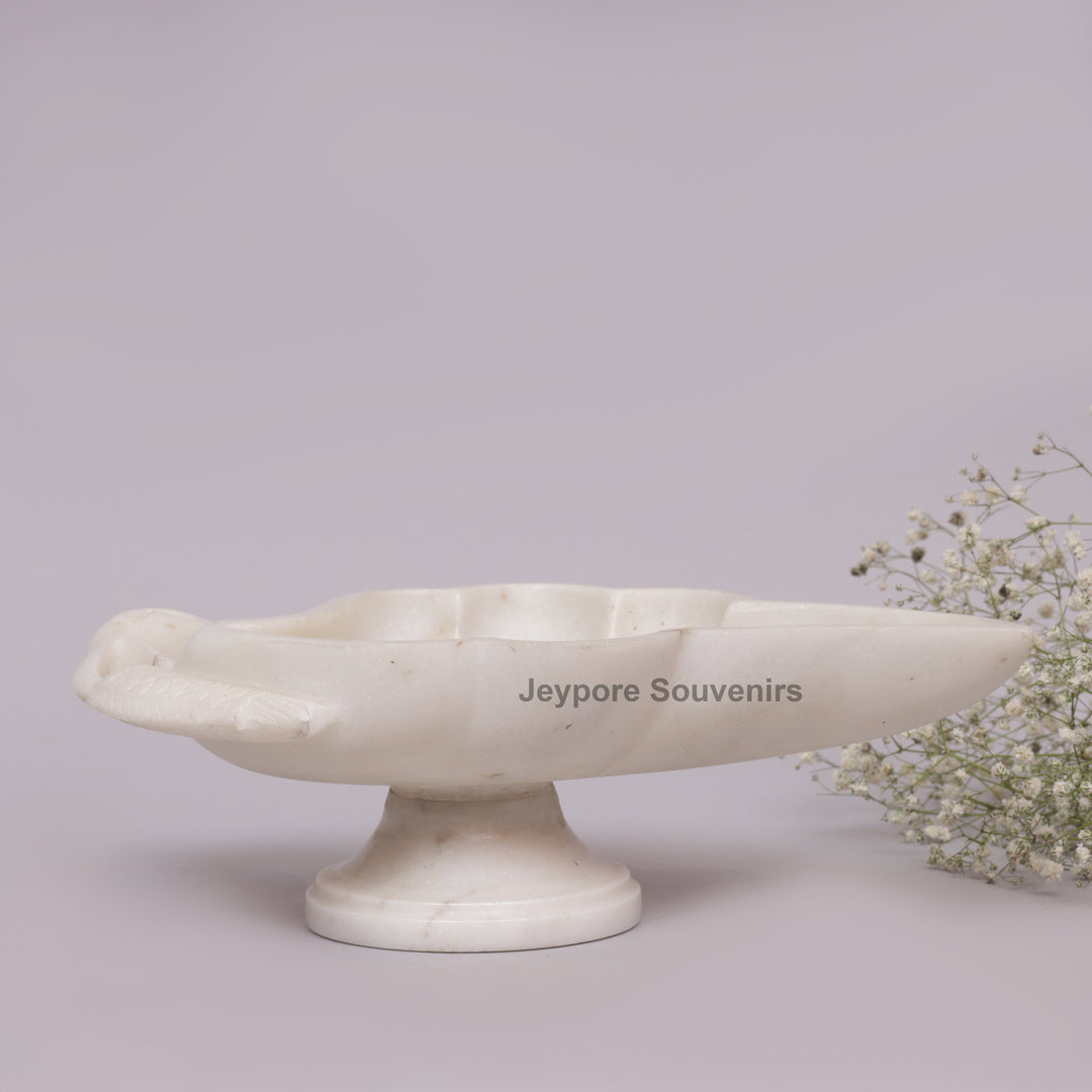 Handcrafted White Marble Swan Leaf Urli Bowl