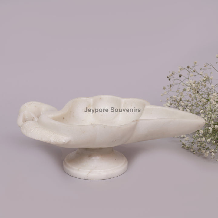 Handcrafted White Marble Swan Leaf Urli Bowl