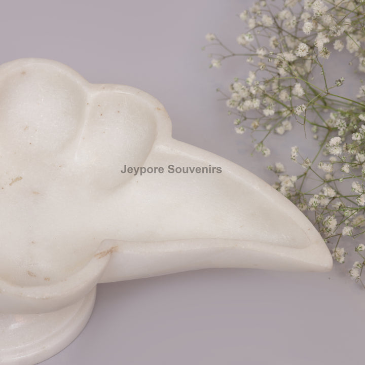 Handcrafted White Marble Swan Leaf Urli Bowl