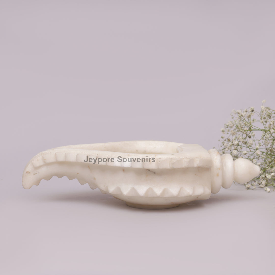 Hand-Carved White Marble Conch Shell Decorative Urli Bowl