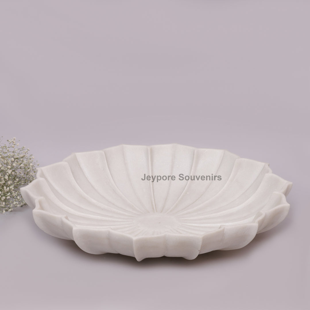 Hand-Carved White Marble Lotus Urli Bowl – 21 Inch Fluted Petal Design