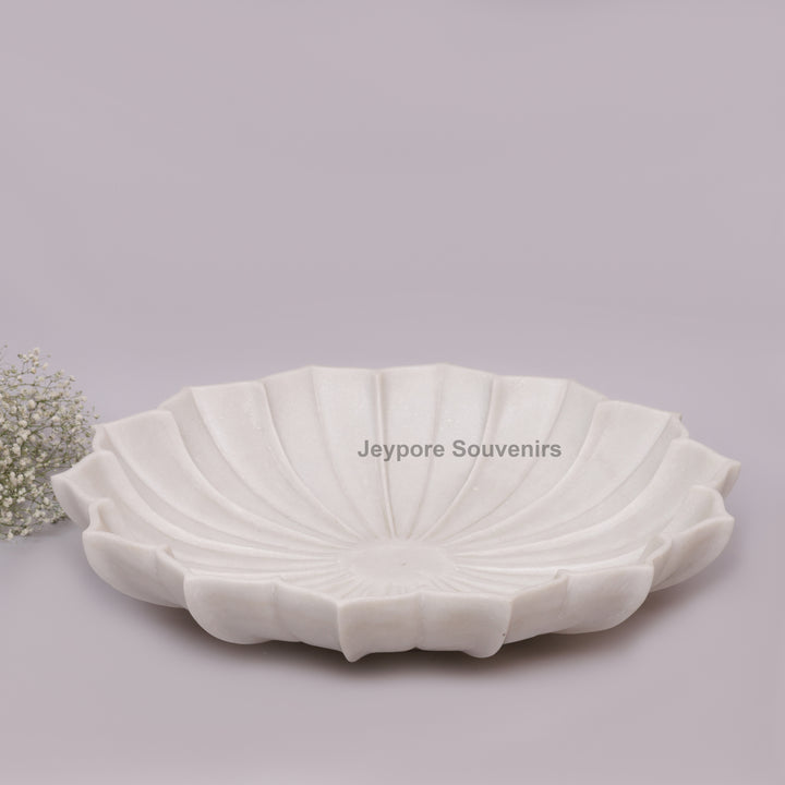 Hand-Carved White Marble Lotus Urli Bowl – 21 Inch Fluted Petal Design