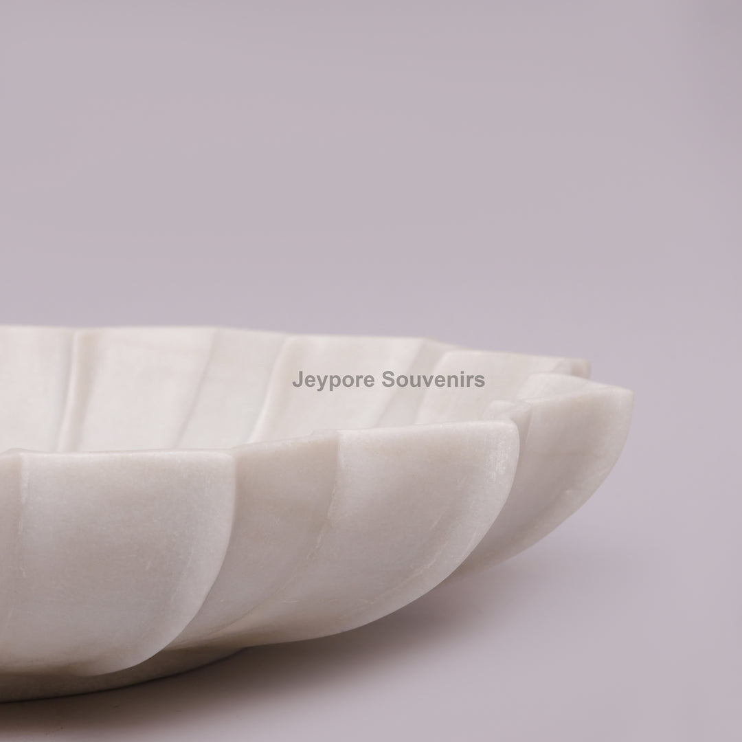 Hand-Carved White Marble Lotus Urli Bowl – 21 Inch Fluted Petal Design