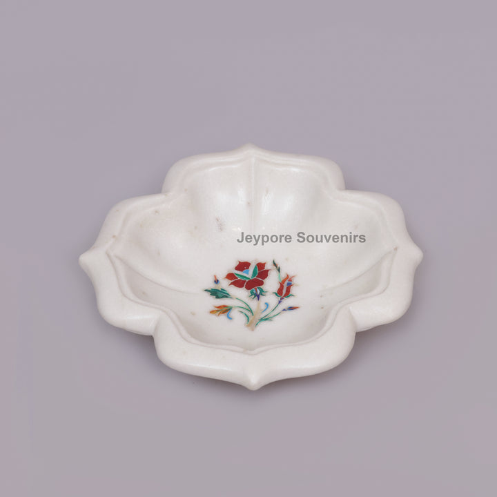 White Marble Lotus-Shaped Urli Bowl With Stone Inlay Design