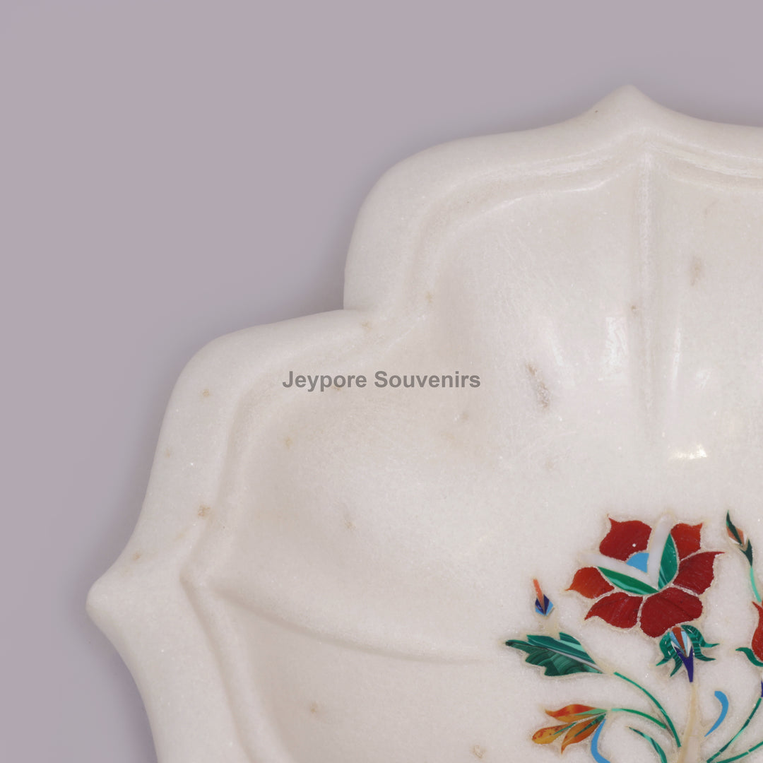 White Marble Lotus-Shaped Urli Bowl With Stone Inlay Design