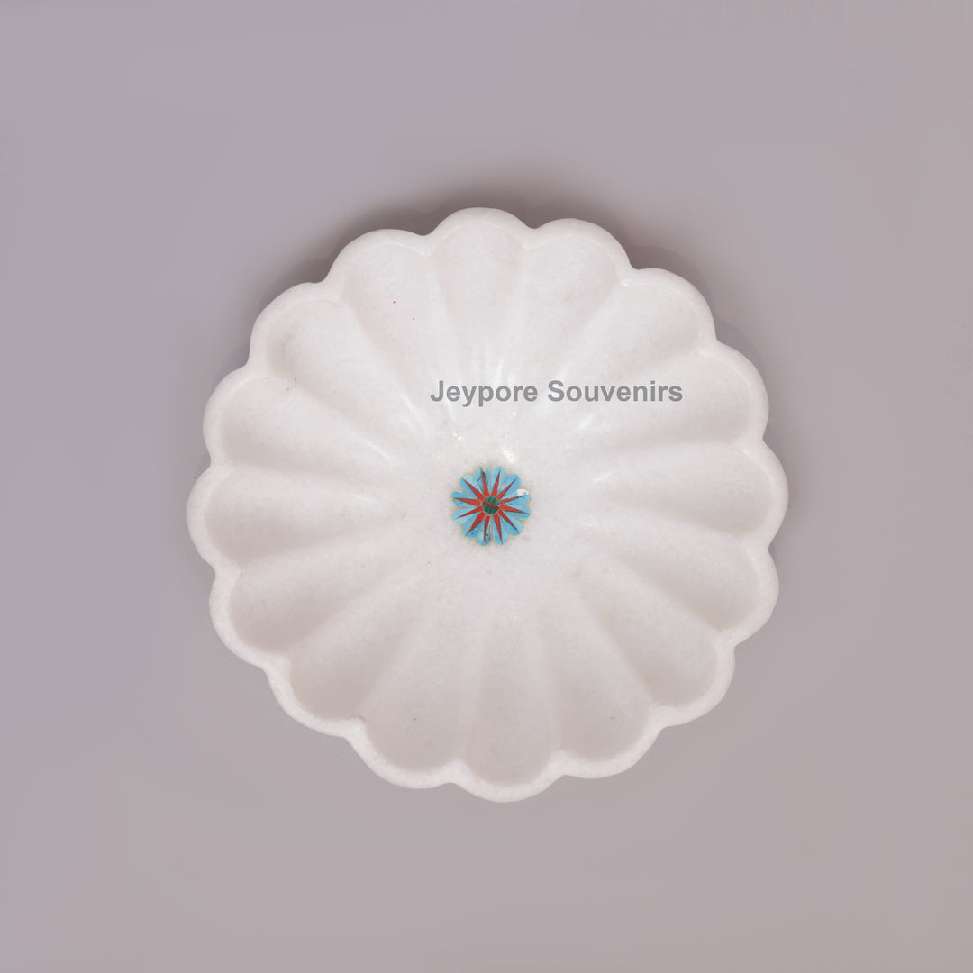 Handcrafted White Marble Fluted Bowl with Blue &amp; Red Floral Inlay
