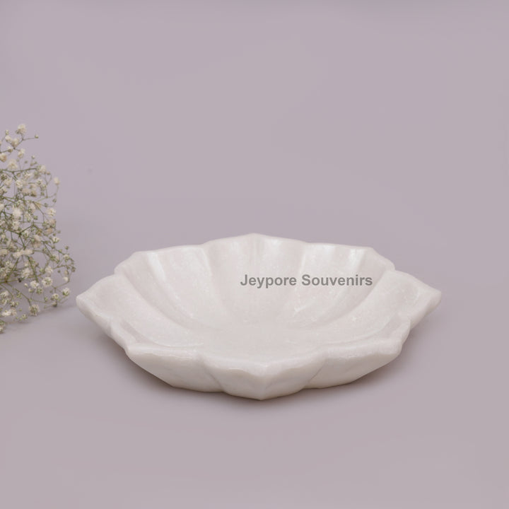 White Marble Decorative Lotus Shape Bowl with Open Flower Design