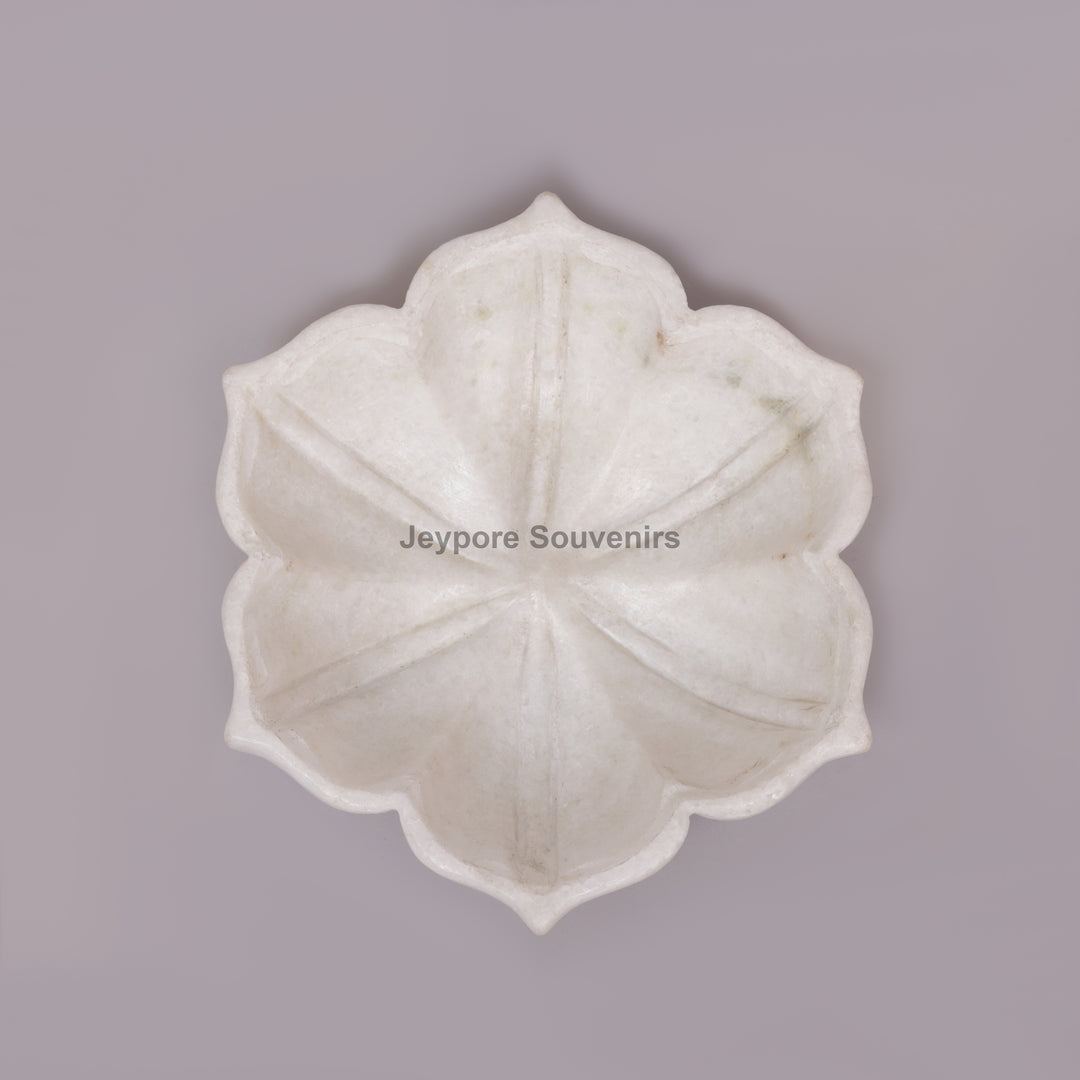 Handcrafted White Marble Lotus Flower Urli Bowl For Home Decor