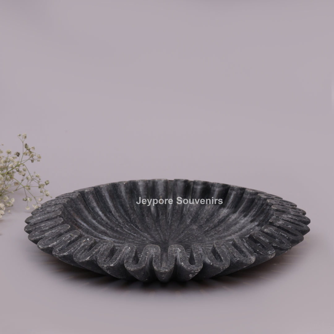 Handcrafted Black Marble Fluted Urli Bowl with Scalloped Ruffled Edge