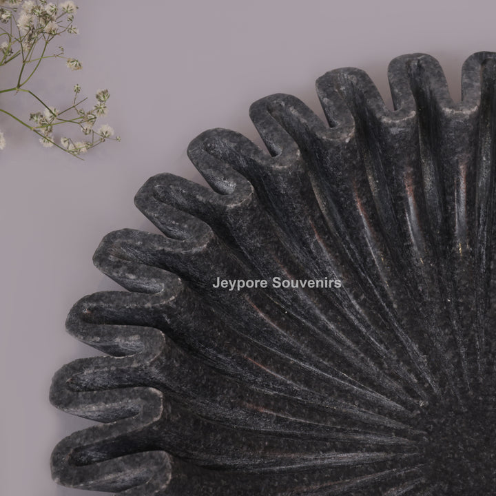 Handcrafted Black Marble Fluted Urli Bowl with Scalloped Ruffled Edge