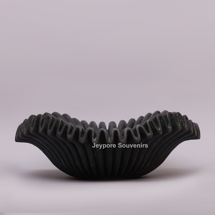 Handcrafted Black Marble Fluted Urli Bowl with Scalloped Ripple Edge