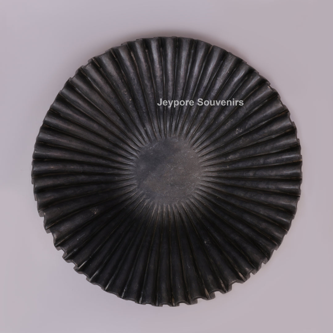 Handcrafted Black Marble Fluted Urli Bowl with Scalloped Ripple Edge