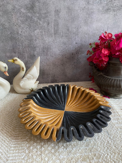 Ruffled Marble Bowl with Natural Mustard and Black Marble