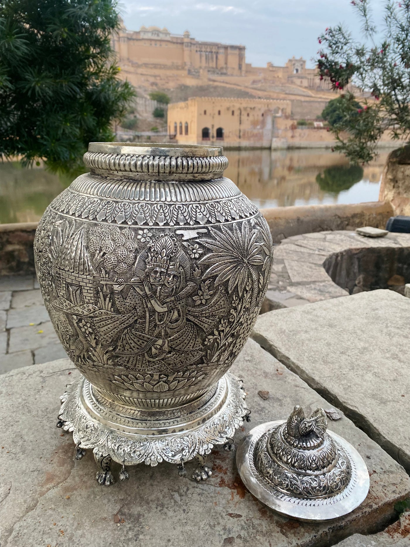 Silver Hand Carved Vase depicting Radha and Krishna