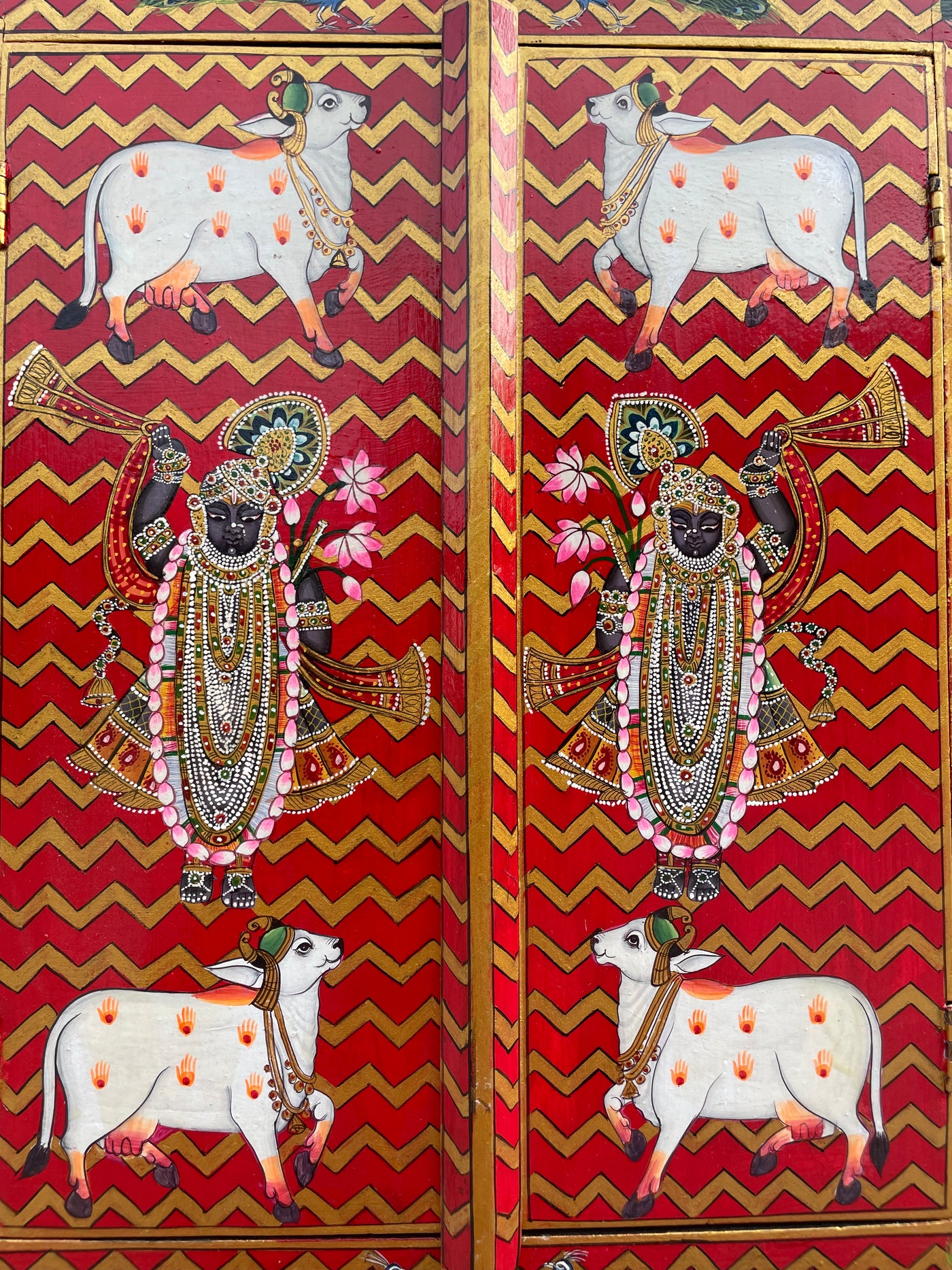 Window with Handpainted Shrinathji surrounded by cow motifs