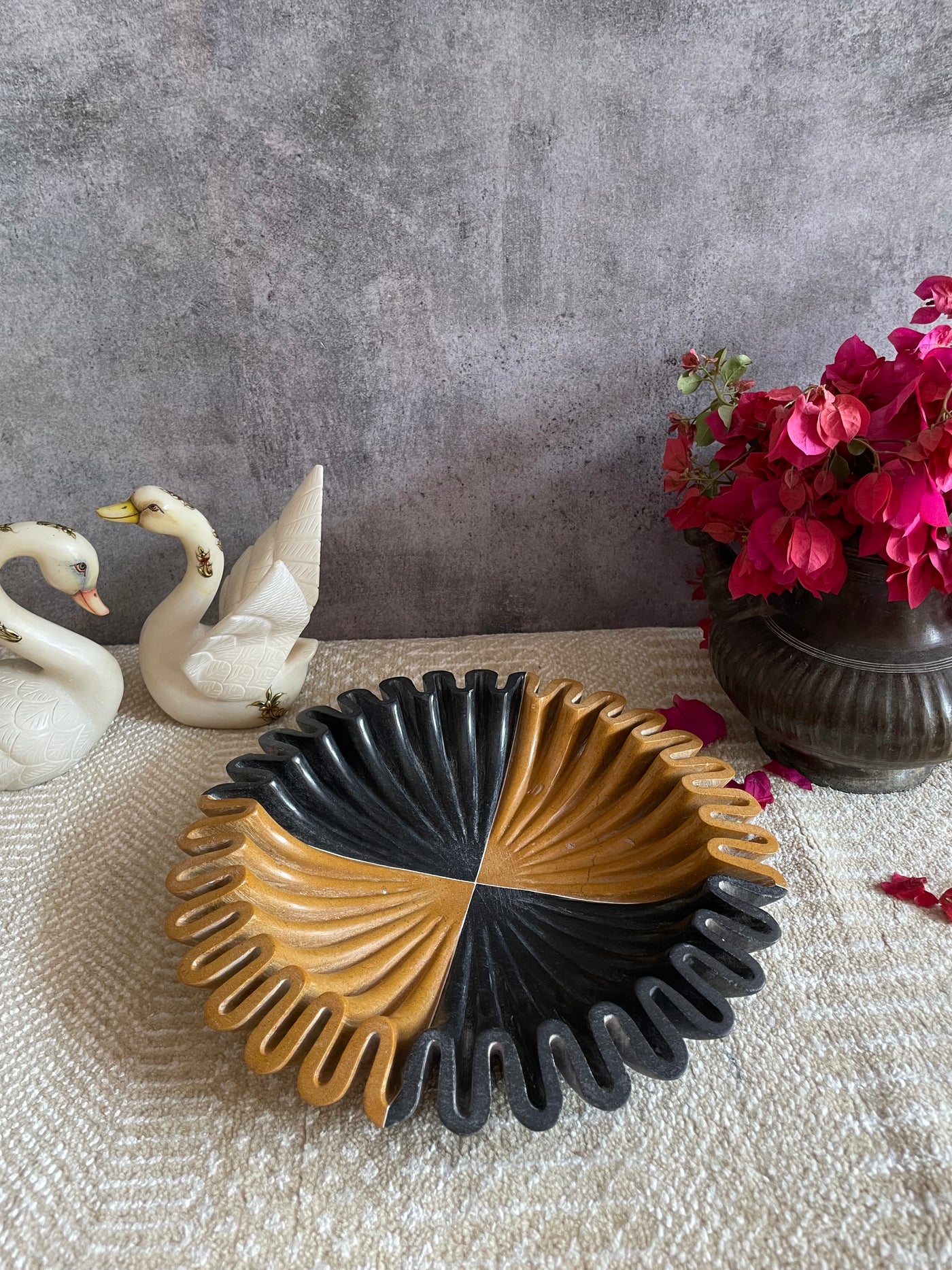 Ruffled Marble Bowl with Natural Mustard and Black Marble