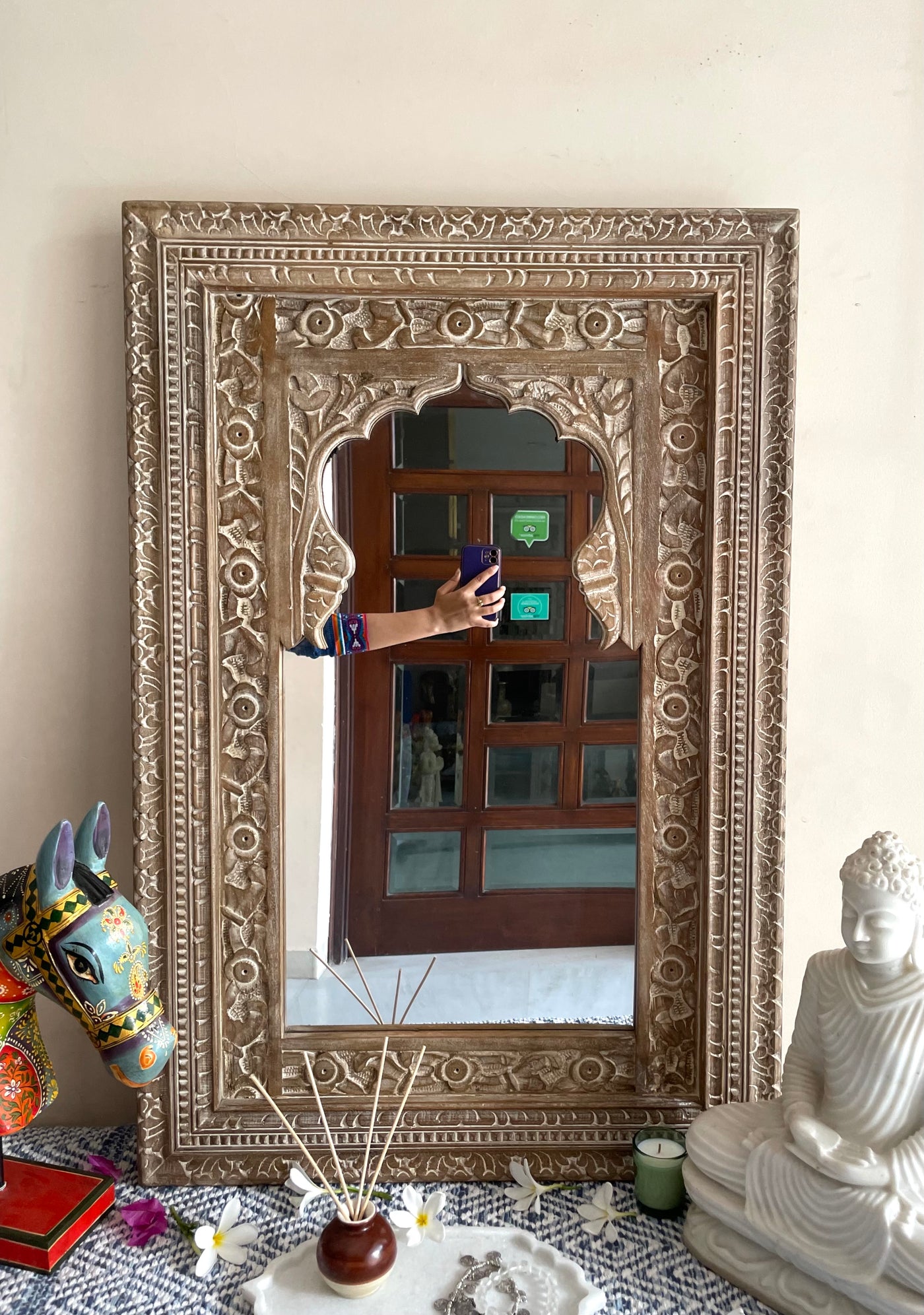 Hand carved single Jharokha mirror in distressed finish