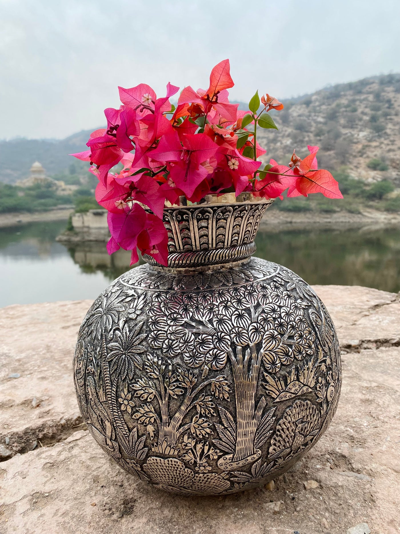 Silver Hand Carved Vase depicting Radha and Krishna