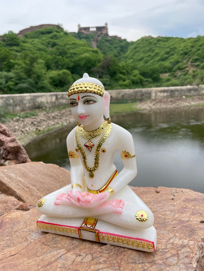 9 inches Lord Mahavira in marble