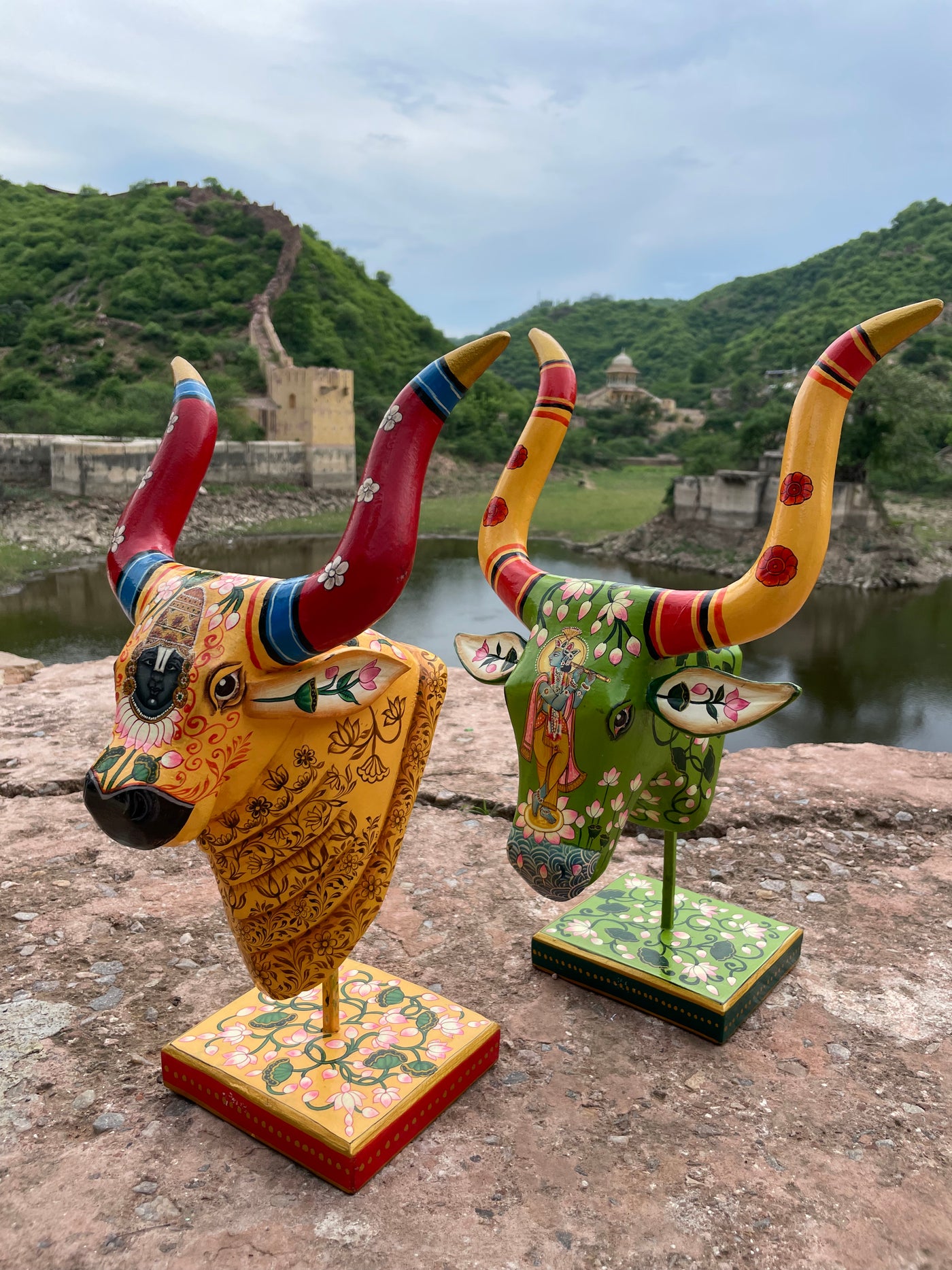 20 inches Hand Painted Wooden Cow/Nandi face on a stand