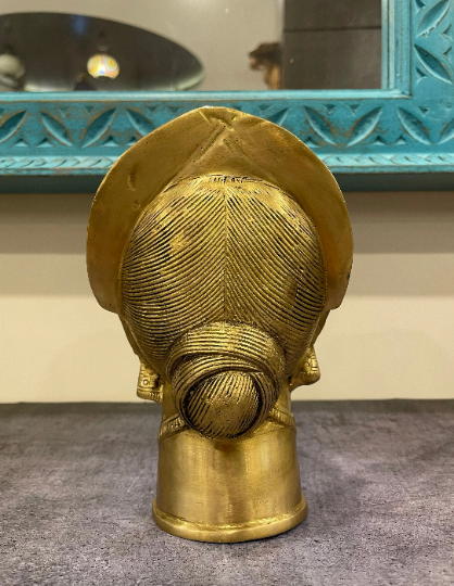 Handcrafted Parvati head statue in Solid Brass