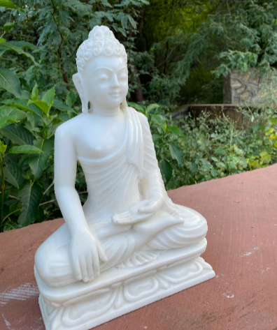 15 inches Meditating Buddha Statue in Marble